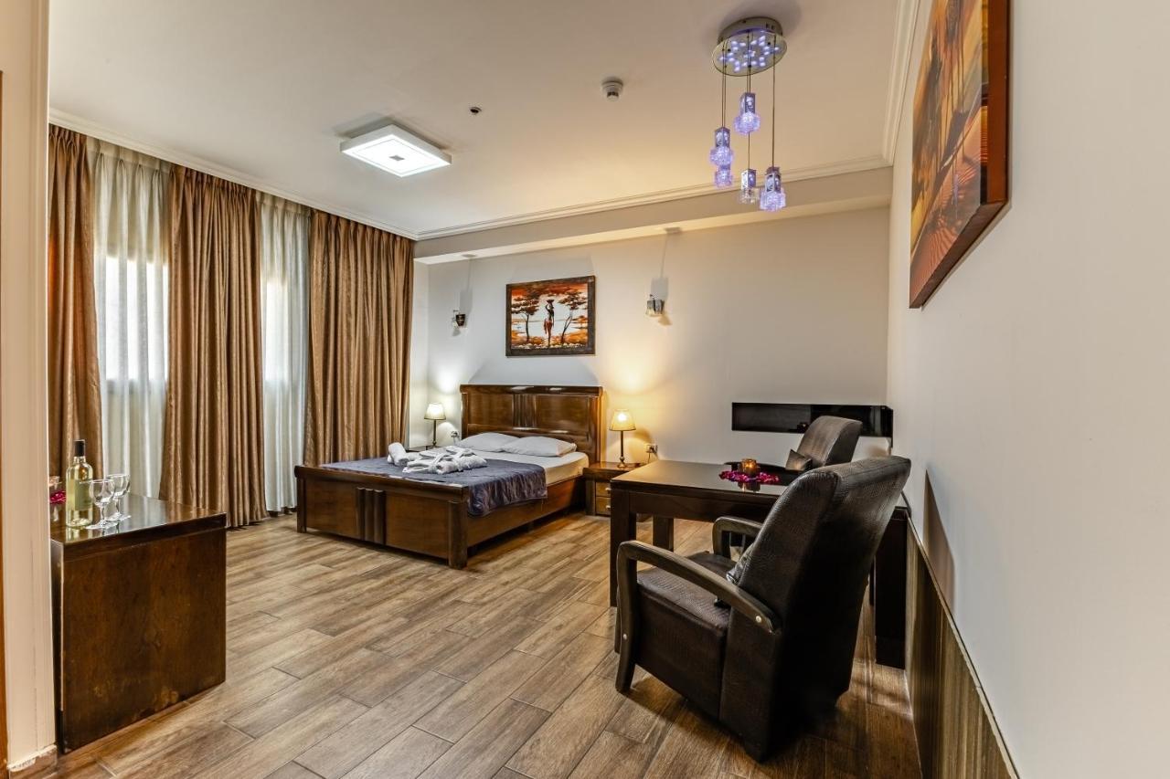 Hotel House 里雄莱锡安 外观 照片